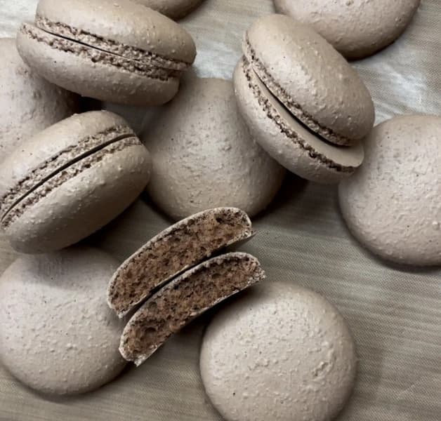 No rest French macarons